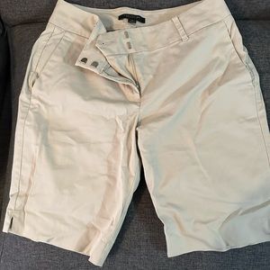 Women’s Talbots Bermuda Khaki Shorts.